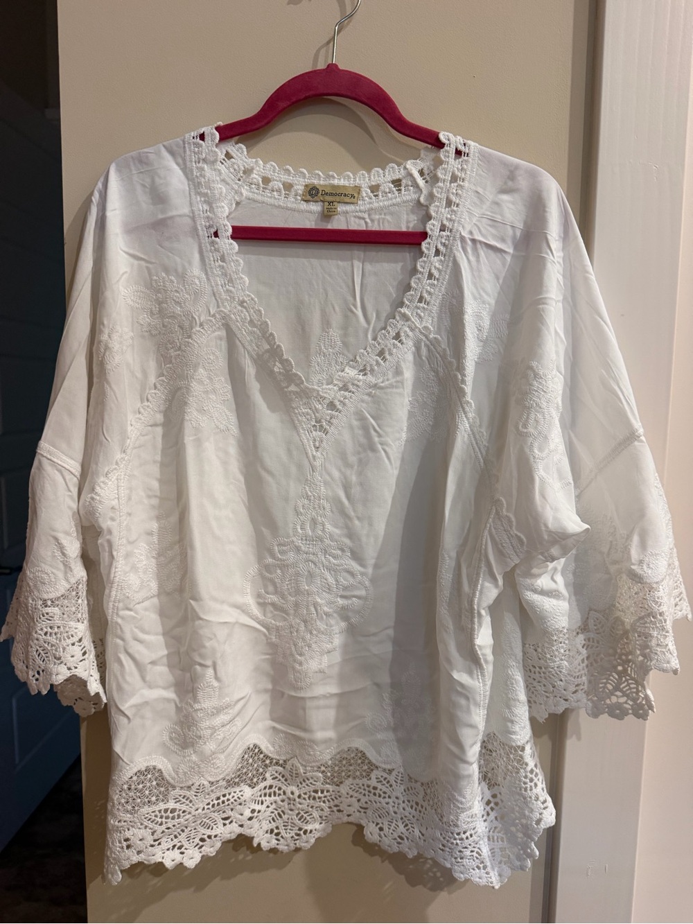 Democracy White Crochet-Trim V-Neck Tunic Top